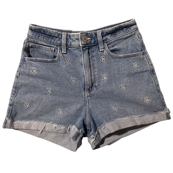 Hollister Pants - Hollister Curvy Ultra High Waist Mom Shorts 3" Inseam Denim Daisy Embroidery W26